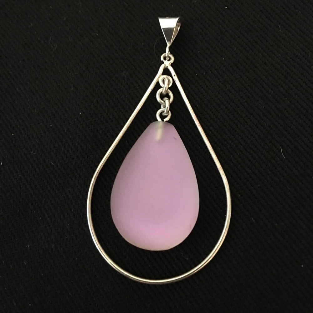 Gorgeous Purple Leightworks Pendant